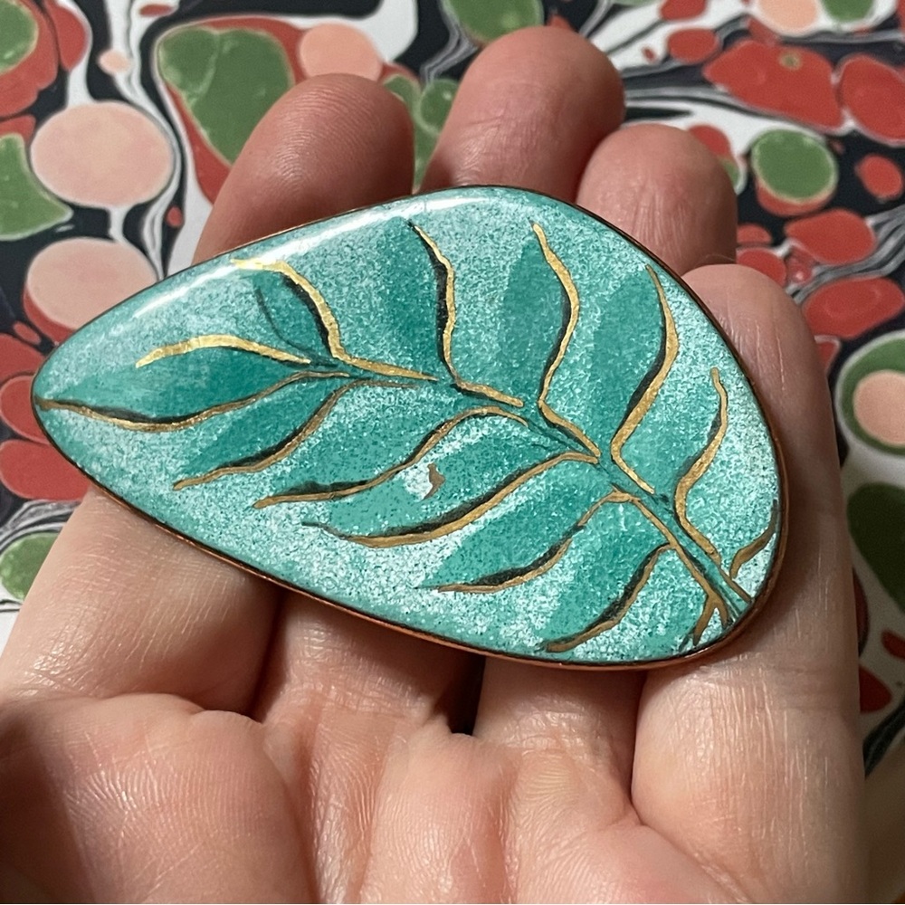 Vintage signed Jean Burke enamel on copper amoeba-shaped brooch w/ leaf design